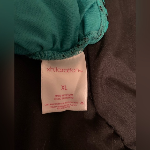 3/$20 Xhilaration Jade Green and Black Tiger Print Bikini Top - size XL - Picture 4 of 4